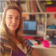 Artista. Arteterapeuta y facilitadora Psicocorporal. Profesora de yoga. Doy clases y talleres a infancias, adolescentes y adultos